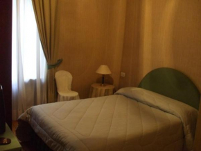 Hotels in Pont Canavese